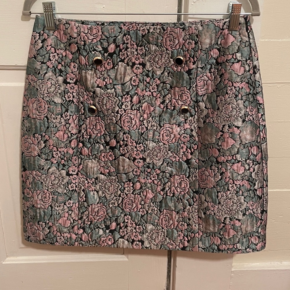 New Abbey Glass Jessica Floral Jacquard High Rise Mini Skirt size Large